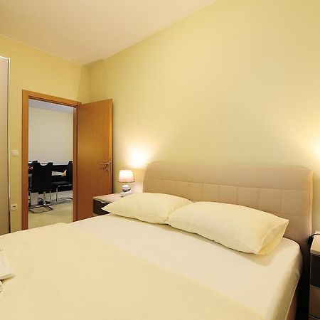 The One Resort Подстрана Экстерьер фото