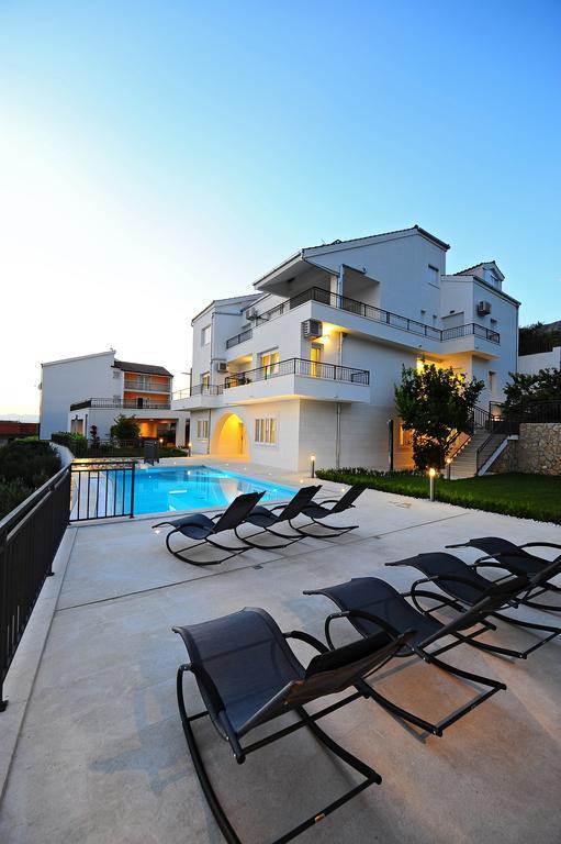 The One Resort Подстрана Экстерьер фото